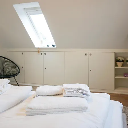 Apartmán Hus De Hahn 2 *