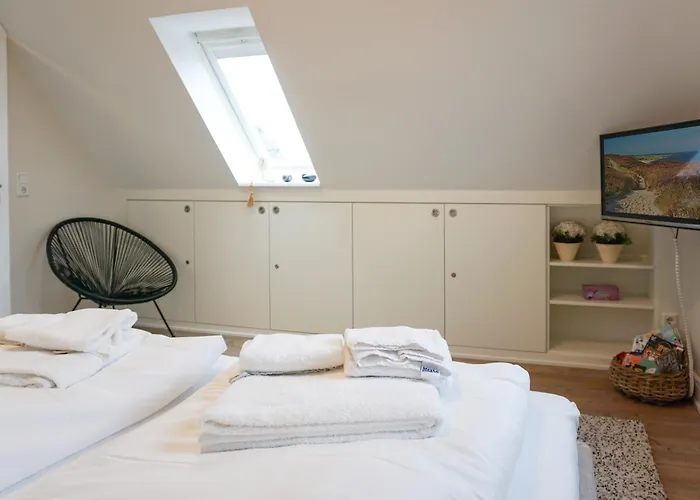 Lägenhet Hus De Hahn 2 *